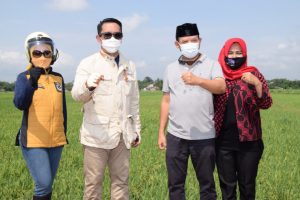 Read more about the article Gubernur Jawa Barat mengunjungi Purwokerto dengan menaiki moge